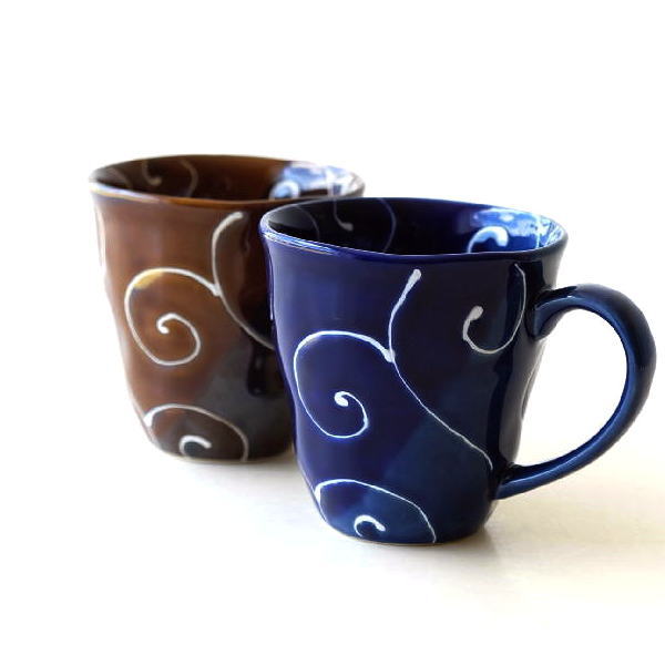 マグカップ おしゃれ 和モダン 陶器 日本製 有田焼 唐草マグ2カラーの通販はau Pay マーケット ギギliving