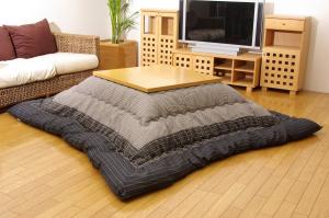他サイト： イケヒコ しじら こたつ厚掛け布団単品 『ゆかり』 ブラック 205×315cmの商品画像
