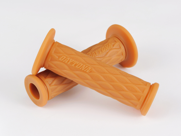 他サイト： デイトナ(Daytona)97468 GRIPPY GRIP GG-D-NAMI(全長125mm)【生ゴム】デイトナオリジナルグの商品画像
