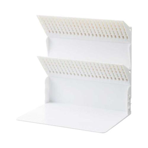 他サイト： 1冊でも倒れないブックスタンド A4 / A3577-0 ホワイト LIHITLAB(リヒトラブ) 文房具 (O1099)の商品画像