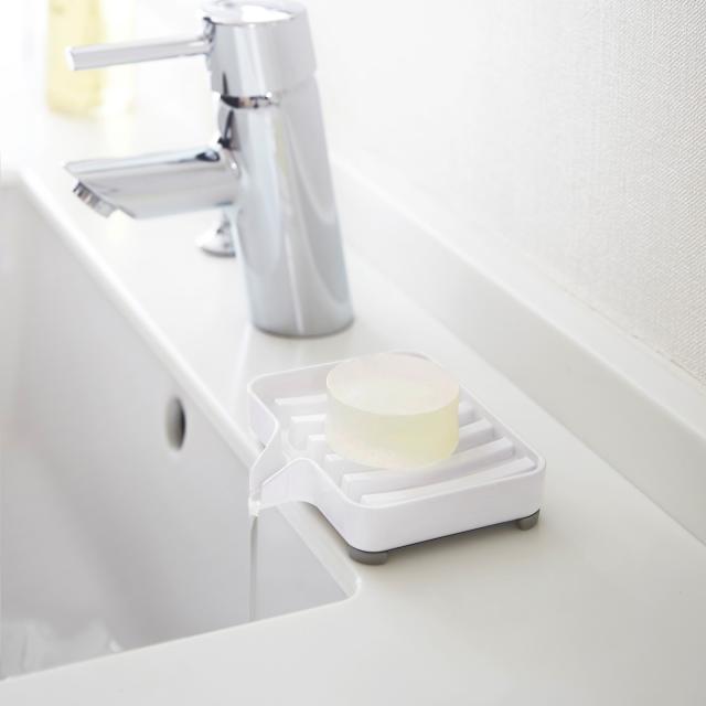 他サイト： 山崎実業 水が流れるソープトレイ ミスト ホワイトの商品画像