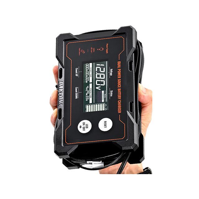 他サイト： デイトナ ディスプレイバッテリーチャージャー ポータブル電源対応 DAYTONA バイクの商品画像