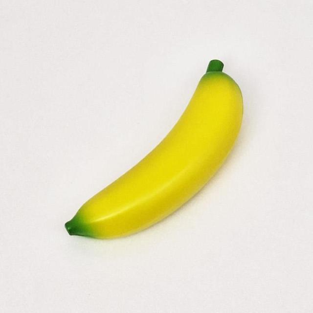 他サイト： PLAYWOOD フルーツシェーカー バナナ [FS-BNN]の商品画像