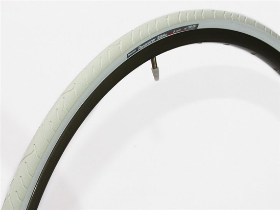他サイト： Panaracer(パナレーサー) RIBMO-S 700C 白 700×28 8W728-RBS-Wの商品画像