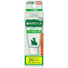 他サイト： ライオン商事(株) PETKISS歯みがきジェルリーフの香り 40g 犬 用品 お手入れ 目耳口体ケア用品 4903351003の商品画像