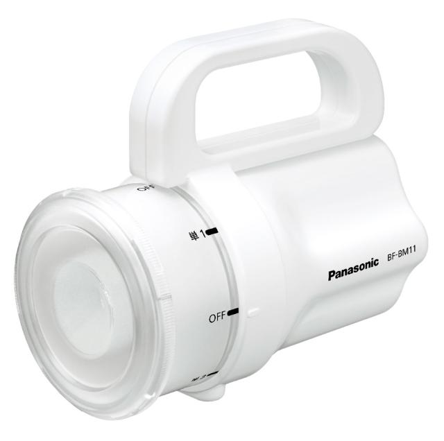 他サイト： パナソニック BF-BM11M-W 単1形〜単4形アルカリ乾電池式 LED懐中電灯 50ルーメンPanasonic 電池がどれでの商品画像