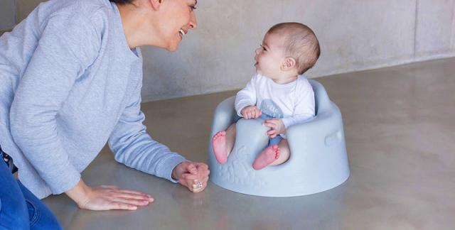 他サイト： Bumbo(バンボ) 床置き専用 バンボ ベビーソファ 腰ベルト入り(クールグレー) BUMBOベビーソファクールグレイ返品種別の商品画像