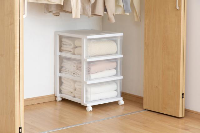 他サイト： アイリスオーヤマ NSCLZ-503ホワイト/クリア クロ-ゼットチェスト(ホワイト/クリア)IRIS[NSCLZ503ホワイトの商品画像