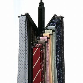他サイト： ネクタイハンガー クロス 20本掛け の商品画像