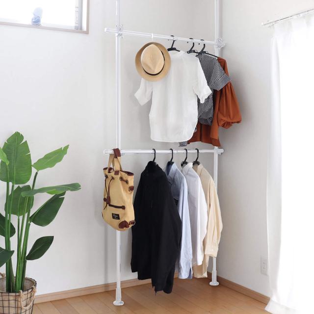 他サイト： ハンガーラック 突っ張り 2段 ホワイト 幅56〜95cm ( つっぱり ラック 突っ張りラック 突っ張り棚 伸縮 壁面収納 天の商品画像