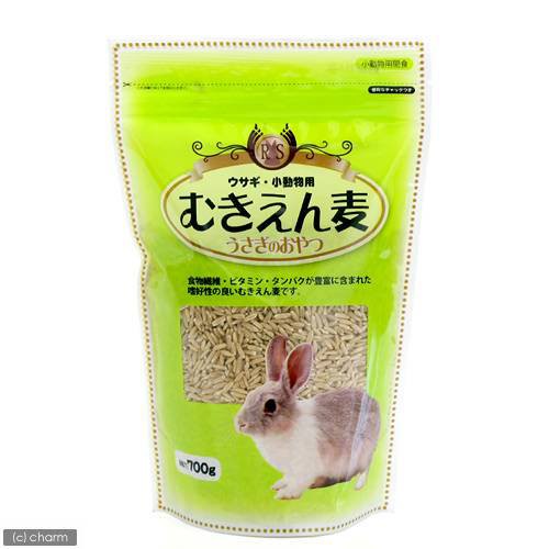 アラタ うさぎ 小動物用 むきえん麦 ７００ｇ うさぎ おやつの通販はau Pay マーケット チャーム