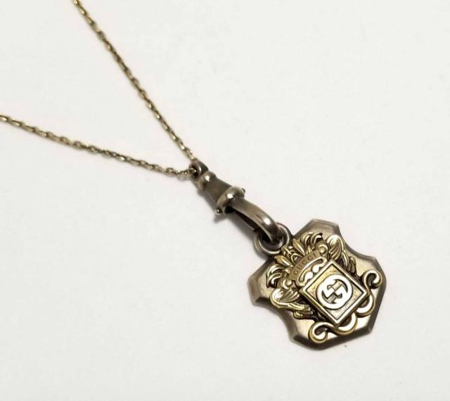 最新モデルが入荷 新品同様 グッチ ネックレス ロングネックレス 紋章 クレスト エンブレム ゴールド ｓｖ９２５ シルバー ペンダント メンズ レディース 注目の Dev Obs Orangetravelgroup Com