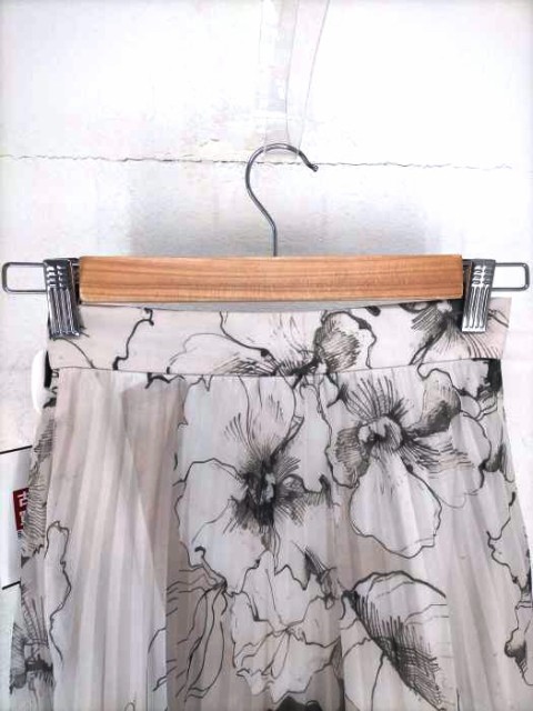 AMERI(アメリ) HOLLY VINTAGE PLEATS SKIRT レディース JPN：S 【中古】【ブランド古着バズストア】の通販は