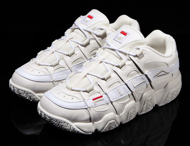 Fila レディース メンズファッション フィラ F0391 1055 ダッドシューズ スニーカー 97 Xt バリケード ダッドスニーカー スニーカー メンズ Barricade Owh F0391 1055 Fs1htb1055x