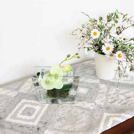 モダンテイスト ガラス花瓶 グラスアート ホワイト ライトグリーン 造花付き インテリアグリーン フェイクグリーン フェイクフラの通販はau Pay マーケット ロシナンテ オンライン 商品ロットナンバー