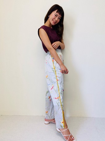 ジナルプリ バードプリントワイドパンツ フルレングスパンツの通販はau Pay マーケット ロシナンテ オンライン 商品ロットナンバー レディースアパレル ボトムス ントに