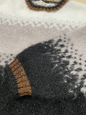 めいただけ 配色グラデーション セーターの通販はau Pay マーケット ロシナンテ オンライン 商品ロットナンバー シャギー ニットプルオーバー レディースアパレル トップス キャメルイ