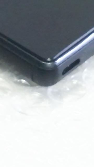 送料無料 Sharp Au Aquos Serie Mini Shv33 ブラック 本体 白ロム の通販はau Wowma ワウマ Hsmtoy S 商品ロットナンバー