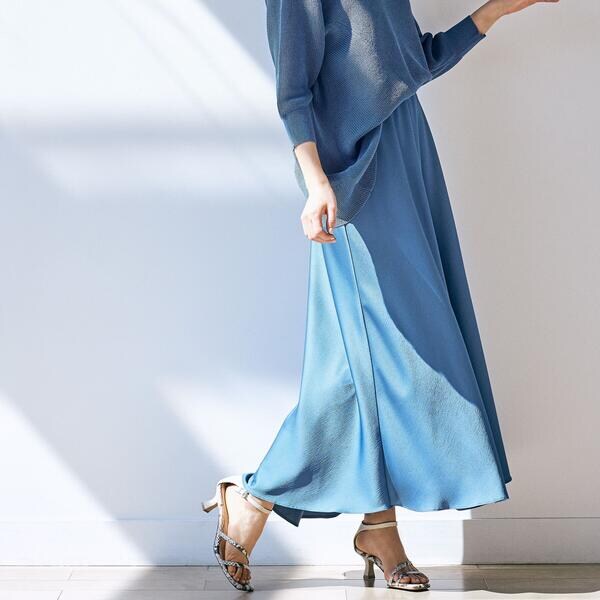 ファイナルバーゲン ロートレアモン 大草直子さんコラボ ｏｗｎ ５ｔｈ ｃｏｌｌｅｃｔｉｏｎ サテンフレアスカート 驚きの安さ Carlavista Com