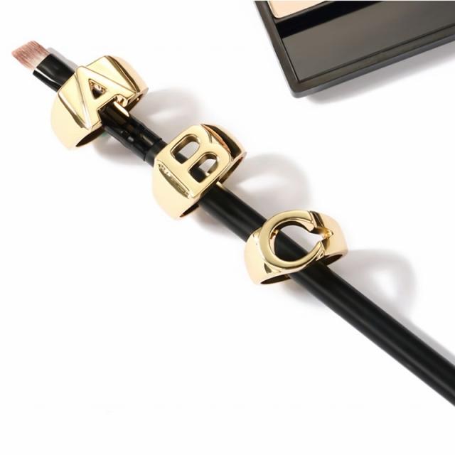 指輪 リング アルファベット イニシャル ゴールド シンプル おしゃれ 太い レディース 女性 アクセサリー 小物 プレゼント の通販はau Pay マーケット プラスナオ 商品ロットナンバー