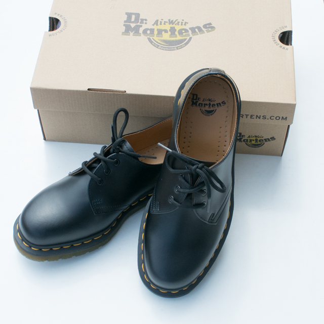 dr martens 3839