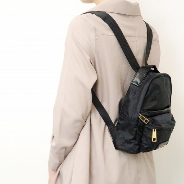 とても マークジェイコブス 黒 M 001 ブランド 人気の通販はau Pay マーケット 贅沢屋 商品ロットナンバー Marc Jacobs バッグ レディース リュックサック バックパック ブラック しました