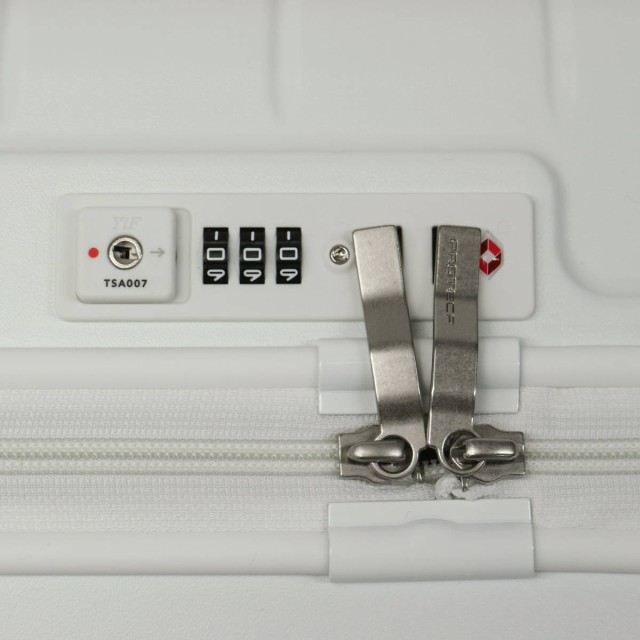 在庫あ在庫 プロテカ White Edition 33L の通販はau PAY マーケット - ギャレリア バッグ&ラゲッジ|商品ロットナンバー:430192395 スーツケース PROTeCA キャリーケース 機内持ち込み 360T ティー 即納正規店