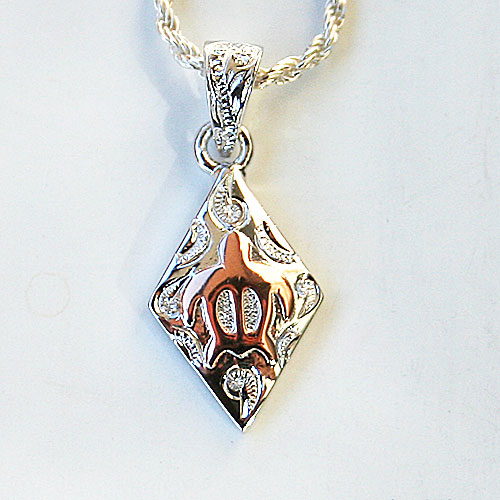 ネックレス レディース 女性 ハワイアンジュエリー ホヌ ウミガメ スクロール ローズ ピンク チェーン付 かわいい 人気 安い