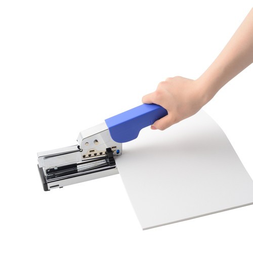 特価日本製 (まとめ買い)プラス 〔3台セット〕の通販はau PAY マーケット - フジックス|商品ロットナンバー:462956238 ホッチキス 強力タイプ ST-050E 超歓迎国産