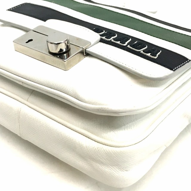 サロン専売 あす着 PRADA プラダ ロック式 ロゴステッチ ショルダーバッグ ホワイトの通販はau PAY マーケット - ブランドショップ リファレンス|商品ロットナンバー:433132692 高評価★