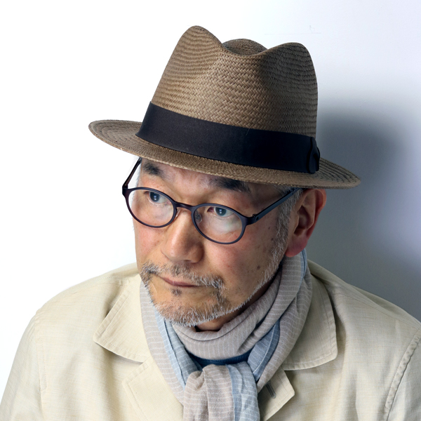 ぜいたくパナマ帽 かぶり方 メンズ ファッションのすべて
