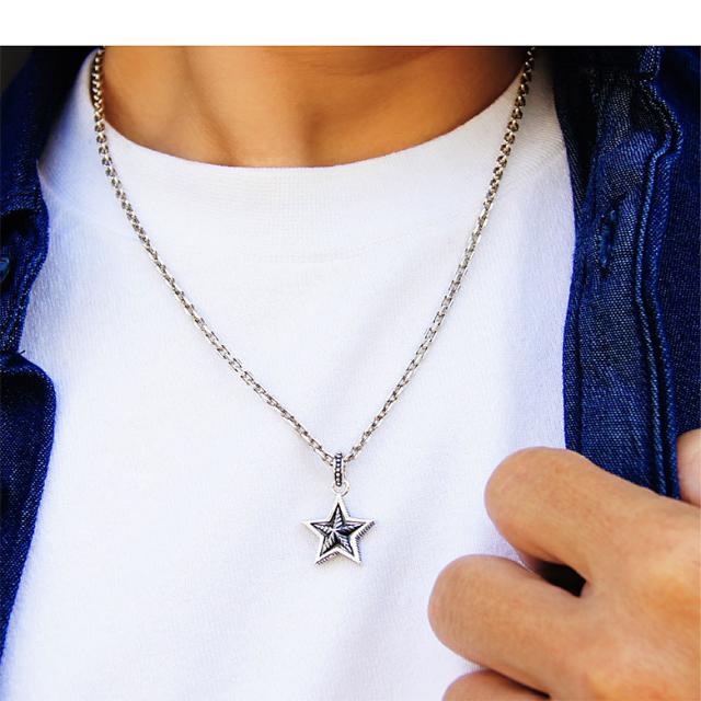 送料無料 メンズネックレス メンズ 結晶で出来上がったような美しい造形美の星ネックレス Pe2140 Ch C0065の50ｃｍチェーン付の通販はau Pay マーケット シルバーアクセサリー2pieces 商品ロットナンバー