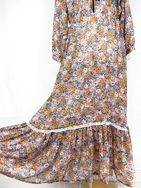 べます レディースワンピース古着 フレア ワンピ マキシ丈 M位の通販はau Pay マーケット 古着屋ドラセナ 商品ロットナンバー 花柄 クラシカル ガーリー 赤系 フラットカラー 長袖 はもちろん