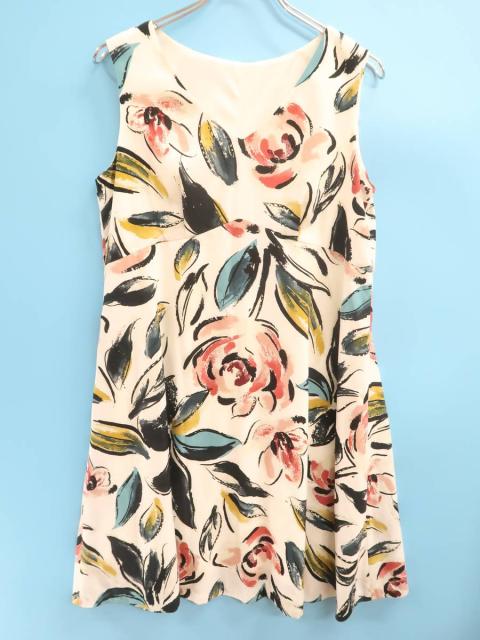 Vis ビス フラワープリントフレアワンピース ノースリーブ 白 ピンク レディース Aランク S 委託倉庫から出荷 の通販はau Pay マーケット ブランド品の買取販売 Wanboo 商品ロットナンバー