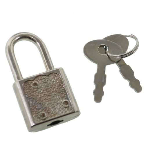 ディズニーツムツム 鍵付き宝箱缶バンク ディズニー 貯金箱 F101 の通販はau Pay マーケット ユニオン 商品ロットナンバー