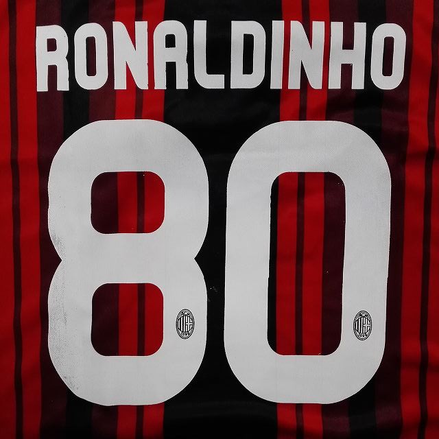 子供用 K002 Acミラン Ronaldinho 80 ロナウジーニョ 赤黒 ゲームシャツ パンツ付 サッカー キッズ ユニフォーム 上下セットの通販はau Wowma ワウマ 激安サッカーロロショップ 商品ロットナンバー