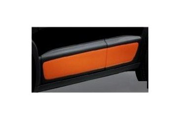 国内初の直営店 スズキ クロスビー MN71S フレイムオレンジパールメタリック 超美品の ドアスプラッシュガードパネルデセット