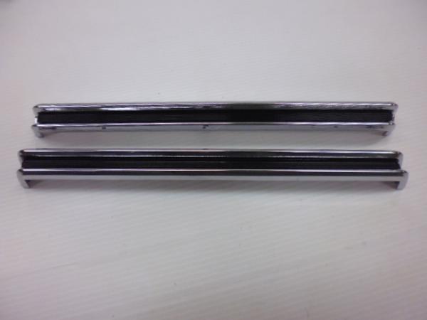 通販豊富な∷ S30Z マーケット - Kaori SELECTION au PAY マーケット店|商品ロットナンバー:447458117 ワンテールユニットモール 左右セット 前期用パーツアシスト 48022の通販はau PAY 超激安得価