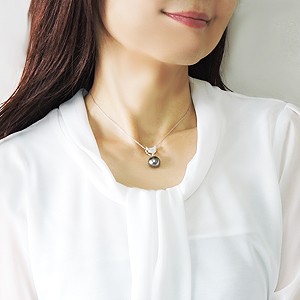 超歓迎お得 パールペンダント ペンダントトップ ペンダントヘッド 黒真珠 ブラックパール タヒチ黒蝶真珠 ダイヤモンド K18 ホワイトゴールドの通販はau PAY マーケット - 真珠の杜|商品ロットナンバー 得価お得