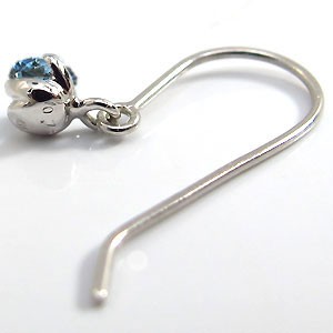 国産即納 k18・ピアス・シンプル・一粒・アクアマリンサンタマリアの通販はau PAY マーケット - PLEJOUR-プレジュール-|商品ロットナンバー:263980354 特価新品