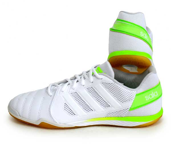 トップサラ Adidas アディダス フットサルシューズ q1 Fv2558 の通販はau Pay マーケット ピットスポーツ Au Pay マーケット店 商品ロットナンバー