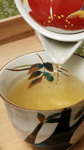 2022大得価 熊笹茶 クマザサ茶 100g×6袋セット 無農薬 ノンカフェイン 宮崎県産 鹿児島県産 クマ笹茶 くま笹茶 くまざさ茶 送料無料 の通販はau PAY マーケット - 巣鴨のお茶屋さん山年園|商品ロットナン お得送料無料