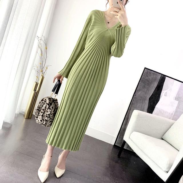 プリーツ バックプリーツ ニットワンピース マキシワンピース フェミニン マキシ丈 ベルスリーブ ワンピースの通販はau Pay マーケット Keysfashion 商品ロットナンバー