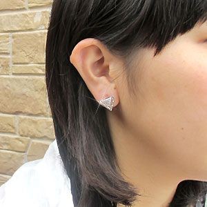 クリスマスローズ MARIHA Pure Elements k18 ダイヤモンドピアス