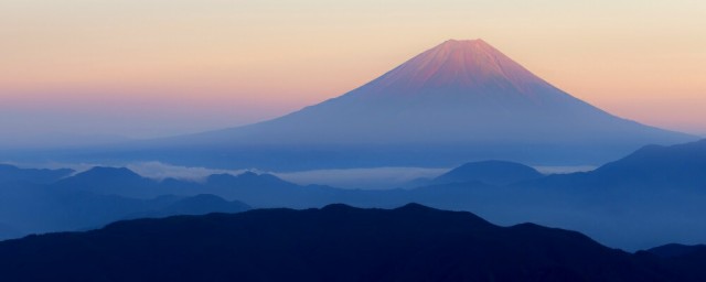 壁紙ポスター 富士山 通販 キャラクロ Fjs 102p1 赤富士 絵画風 はがせるシール式 夕焼け パノラマ ふじやま 桃富士 Ilpiaceredimangiare Cl