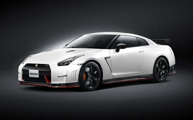 絶賛レビュー続出 絵画風 壁紙ポスター 日産 Gt R Nismo R35 Bホワイトパール 15年 ニッサン Nissan R35n 009w1 ワイド版 921mm 576mm おしゃれ Www Iacymperu Org