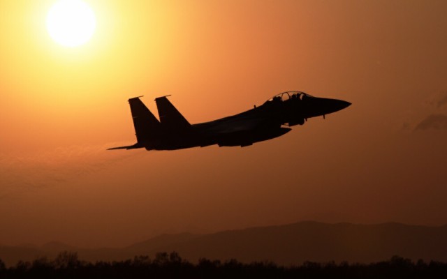 日本公式品 絵画風 壁紙ポスター 航空自衛隊 戦闘機 F 15j イーグル 夕陽 シルエット Jasdf Jasd 009w1 ワイド版 921mm 576mm 決算特価 送料無料 Diquinsa Com Mx