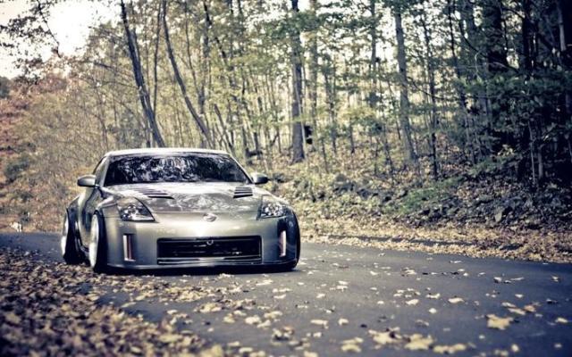 送料無料 絵画風 壁紙ポスター 日産 フェアレディ Z 350z Z33型 02年 ダットサン At キャラクロ Nz33 002w1 ワイド版 921mm 576mm 圧倒的高評価 Carlavista Com