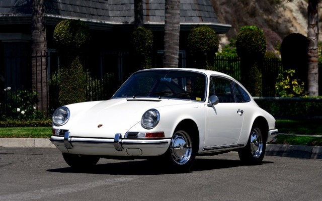 超人気の 絵画風 壁紙ポスター ポルシェ 911 Rs 2 0 クーペ 初代901型 1966 67年 ホワイト キャラクロ P901 003w1 ワイド版 921mm 576mm 公式 Centrodeladultomayor Com Uy