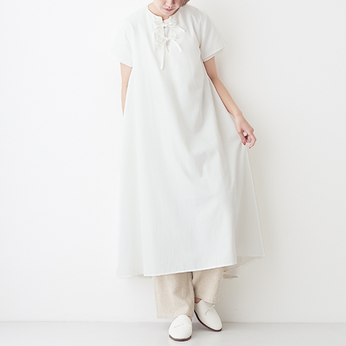 速達メール便 ラスト2点 メール便 送料無料 バックギャザー リボン襟 ワンピース 半袖 ワイドシルエット フリーサイズ Merlot Ikyu 正規販売店 Speufpel Com